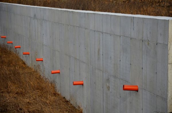Concrete Wall Installation in Temple