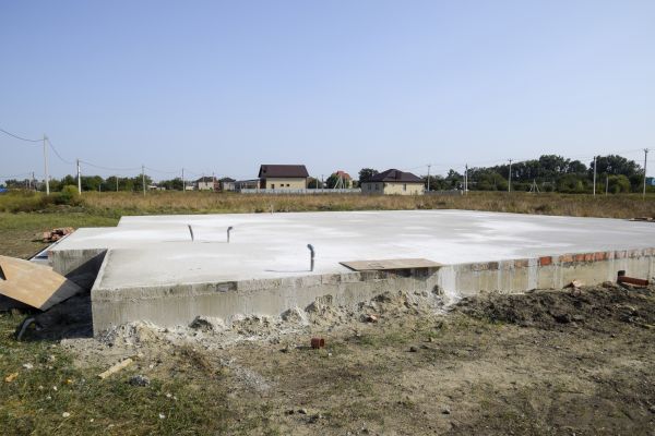 Barn Slab Installation in Temple